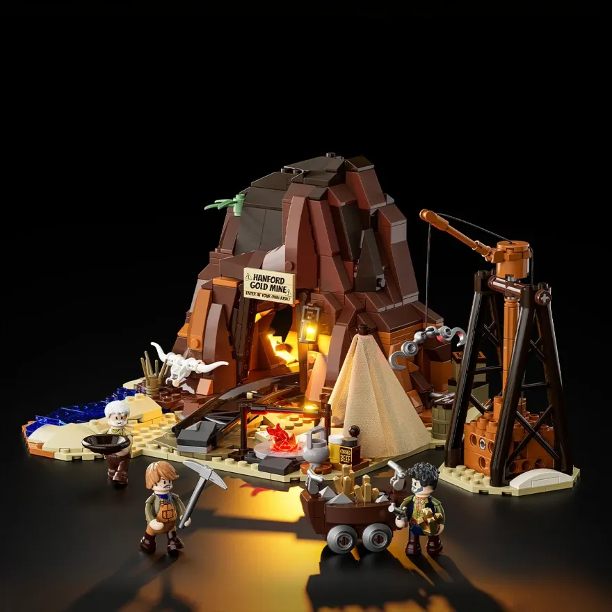 Lumibricks F9077 Old West Gold Mine